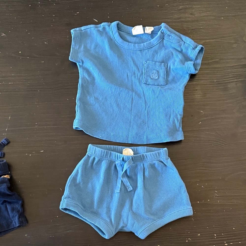 GAP Baby Blue Ribbed T-Shirt